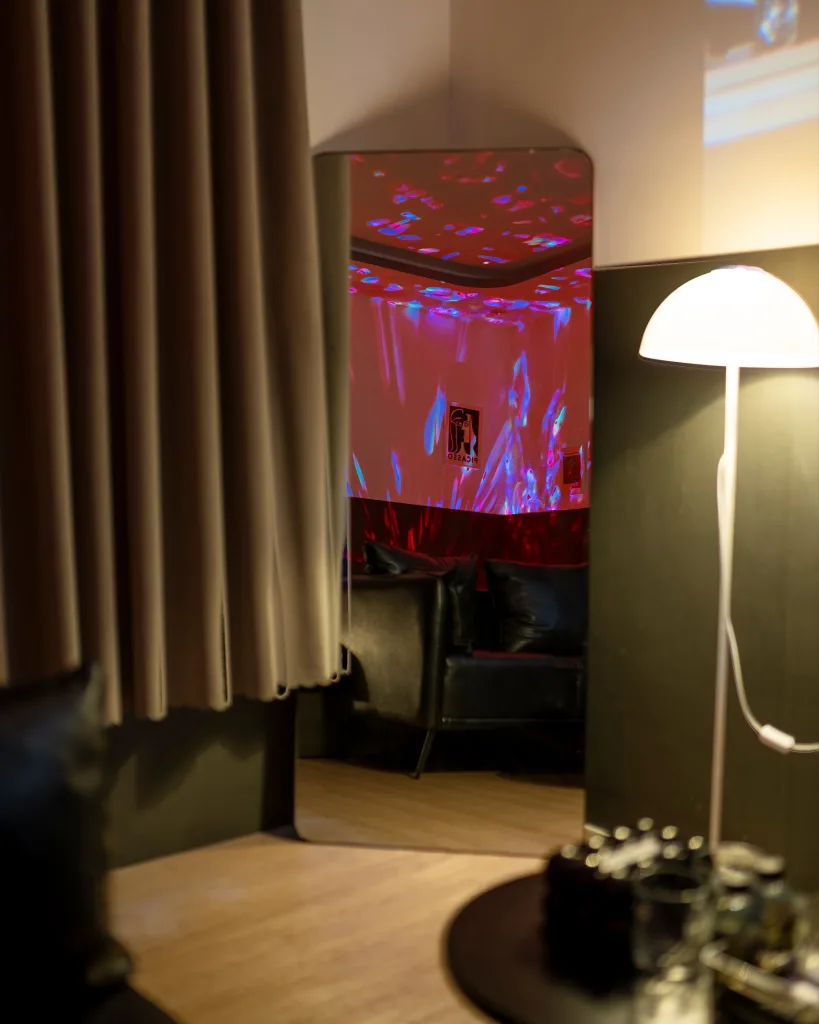 Phòng Mute Room (102) — Long Toàn | Là HÔM Homestay Bà Rịa — ảnh 6