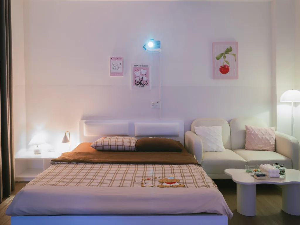Phòng White Room (201) — Long Toàn | Là HÔM Homestay Bà Rịa — ảnh 2